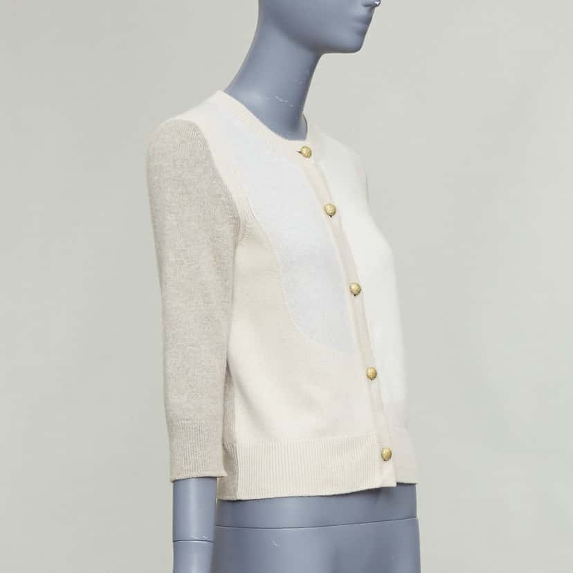 Chanel Colorblocked Cardigan Beige Cashmere Good condition - Model View