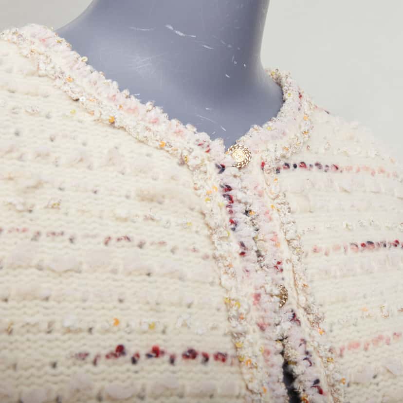 Chanel Boucle Tweed Cardigan Beige Wool Very good condition - Back View