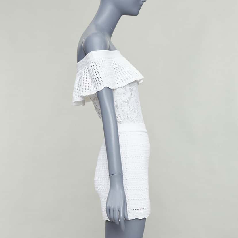 Valentino Off Shoulder Playsuit White Cotton Good condition - Model View