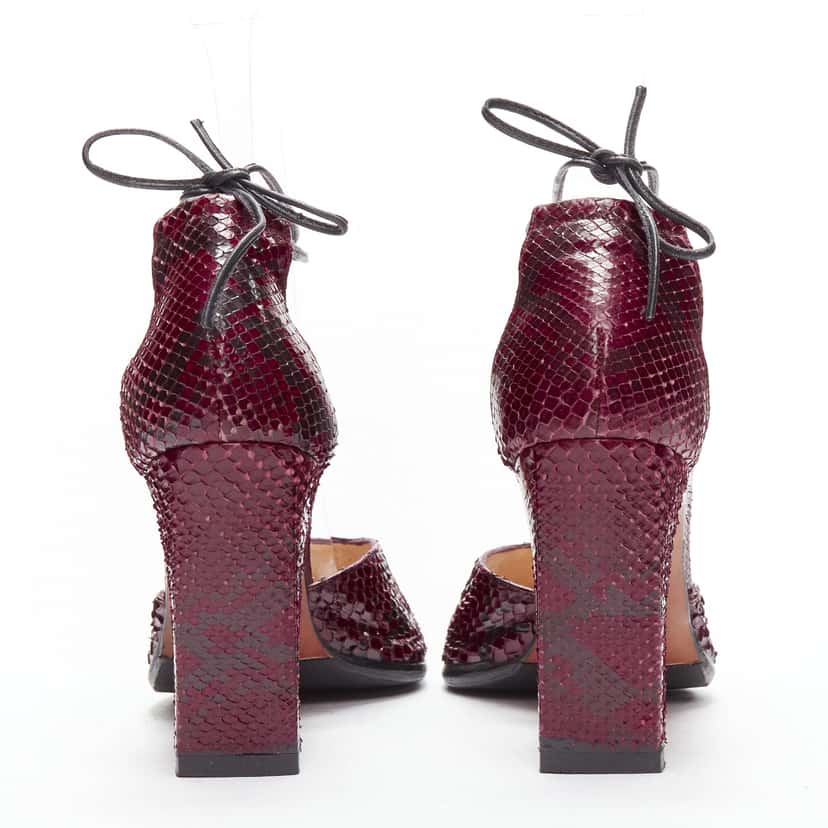 Gucci Horsebit Heels Burgundy Leather Very good condition - Box View