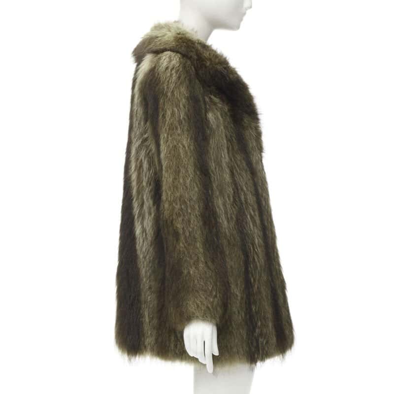 Unsigned Black Gold Trim Bomber Brown Fur Very good condition - Model View
