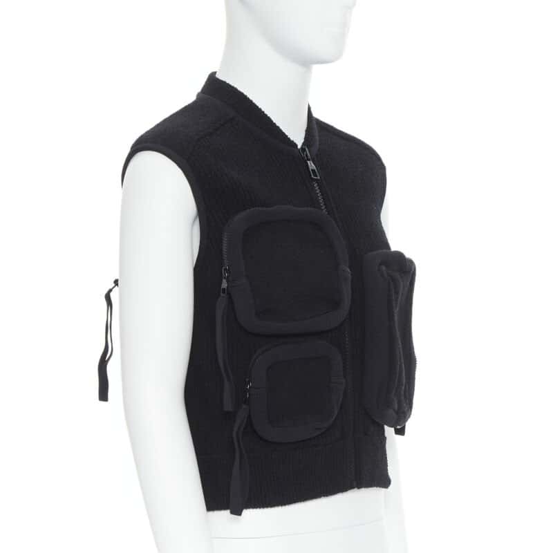 Louis Vuitton Utility Ribbed Vest Black Polyamide Very good condition - Model View