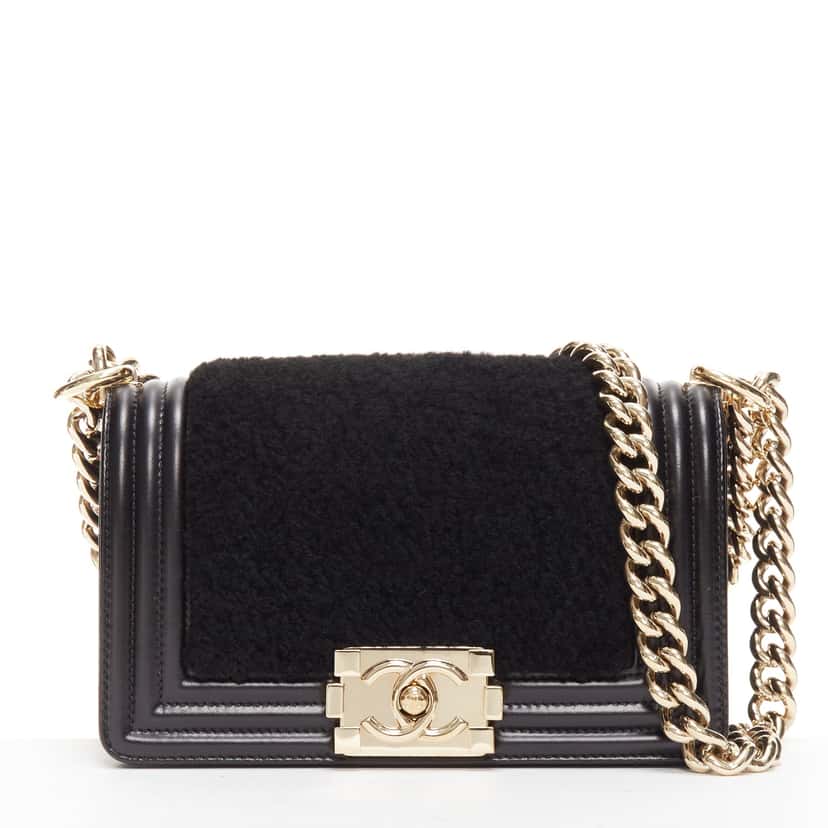 Chanel Boy Small Black Leather Very good condition - Front View