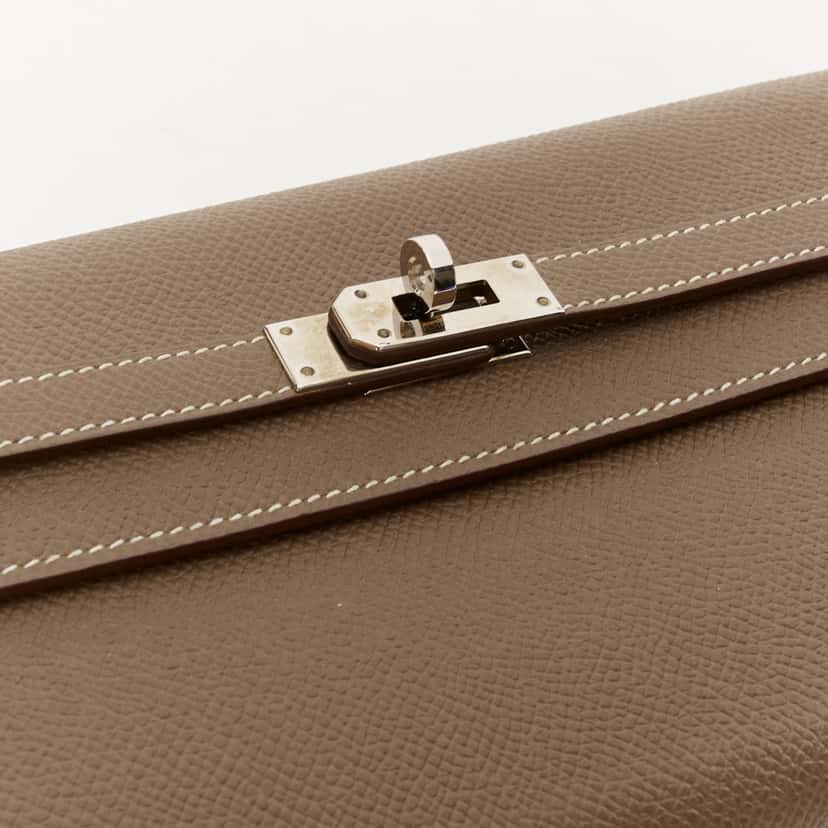 Hermès Kelly Longue Wallet Khaki Leather Good condition - Box View