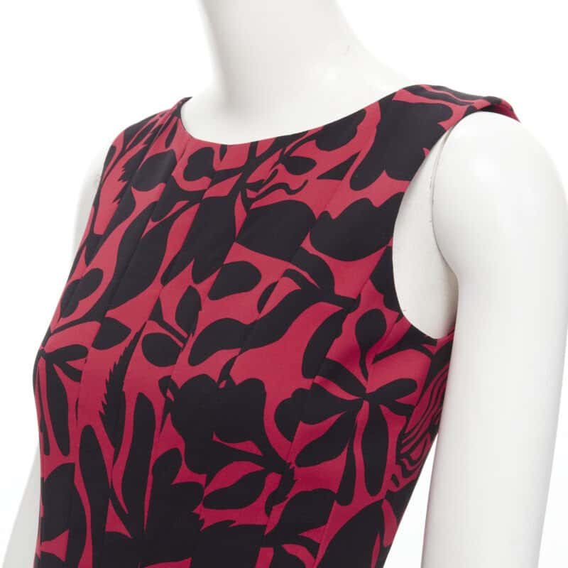 Oscar De La Renta Panelled Flared Dress Red Polyester Very good condition - Back View