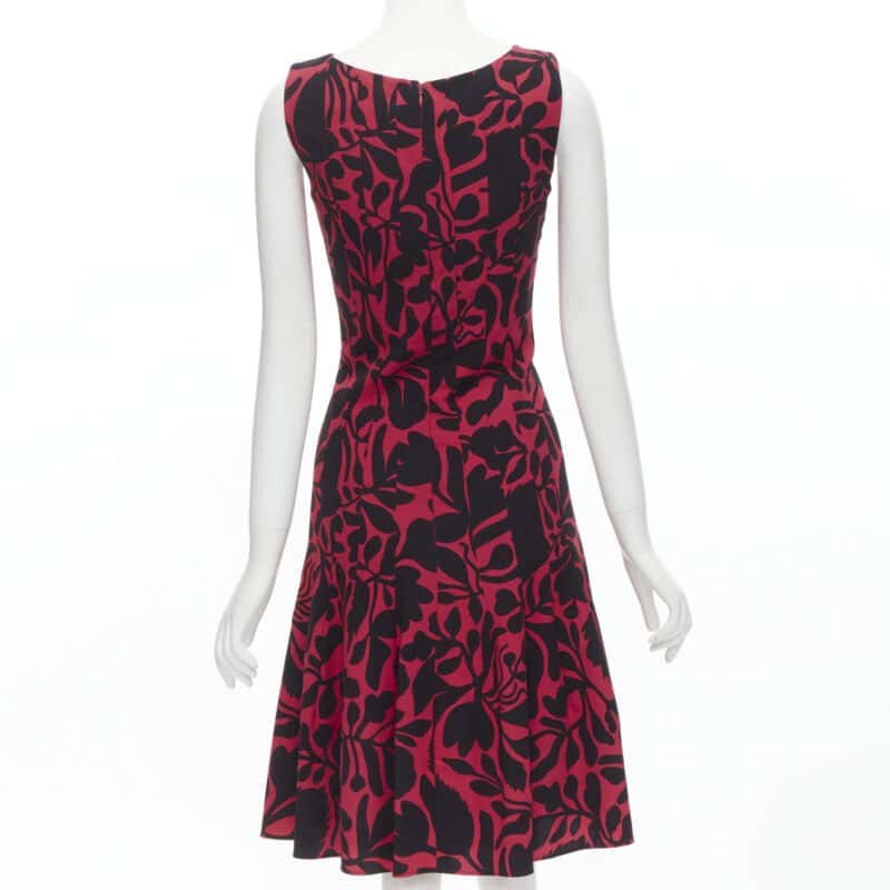 Oscar De La Renta Panelled Flared Dress Red Polyester Very good condition - Box View