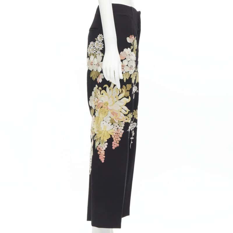 Gucci Floral Wide Pants Black Polyester Never worn - Model View