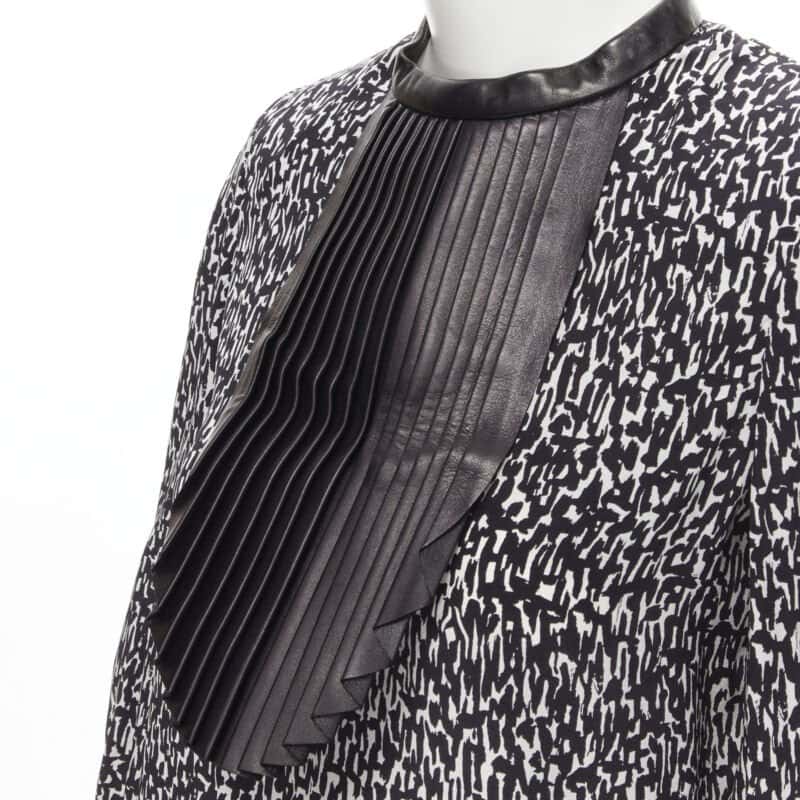 Saint Laurent Leather Bib Blouse Black Silk Very good condition - Back View