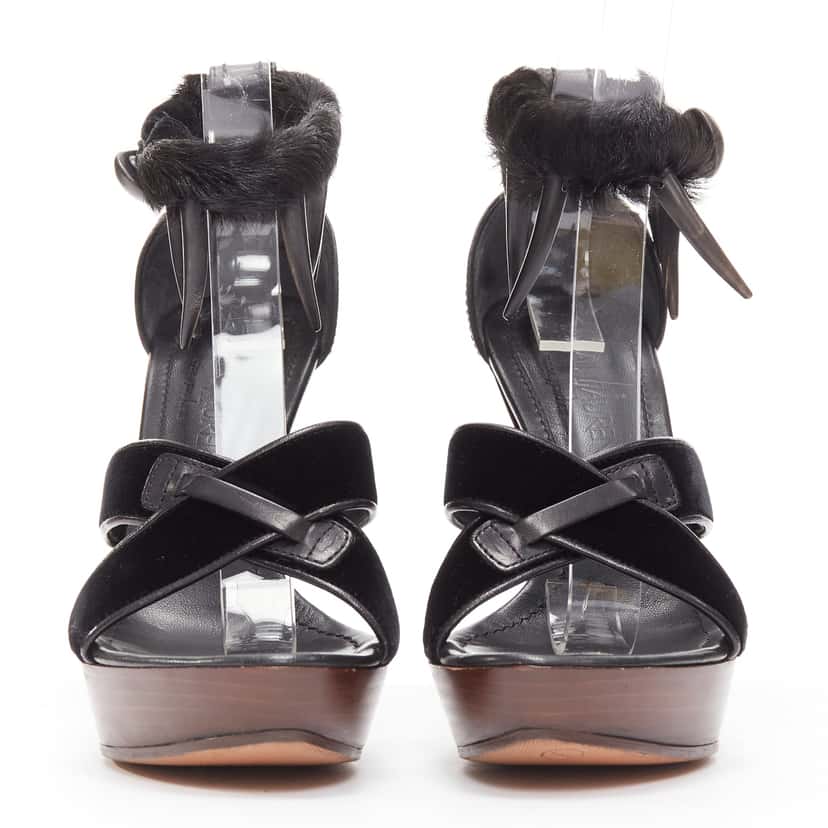 Yves Saint Laurent Claw Fur Platforms Black Leather Very good condition - Inside View