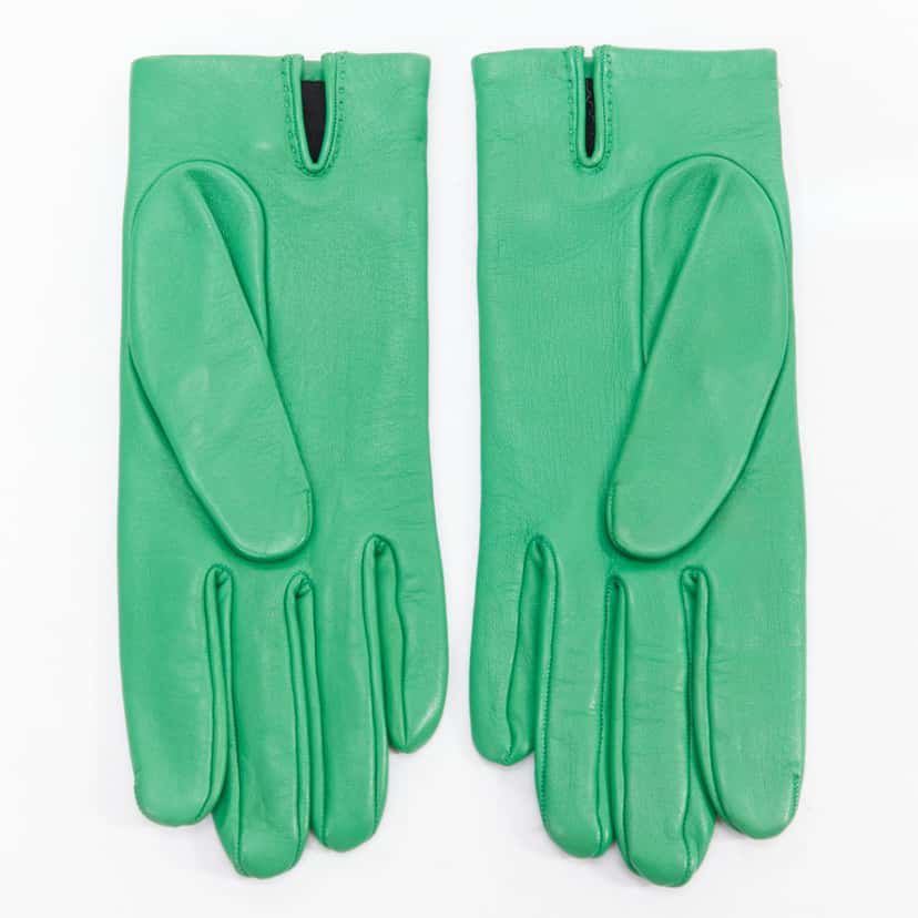 Hermès Pink Stud Gloves Green Leather Very good condition - Back View