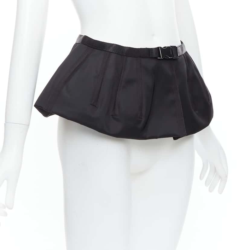 Prada Medusa Oval Black Belt Black Very good condition - Inside View