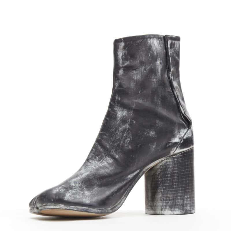 Maison Martin Margiela Demna Pantashoe Boots Silver Leather Never worn - Model View