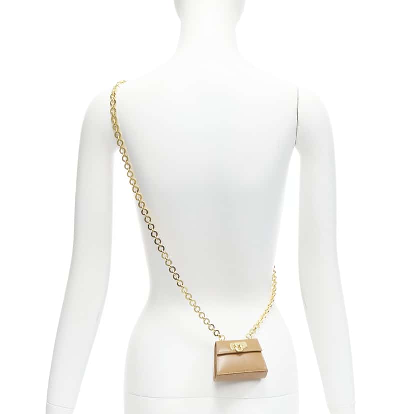 Salvatore Ferragamo Gancini Gold Leather Very good condition - Back View