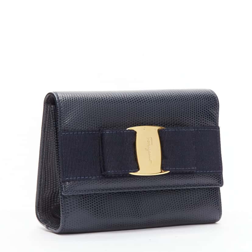 Salvatore Ferragamo Vara Bow Black Leather Very good condition - Inside View