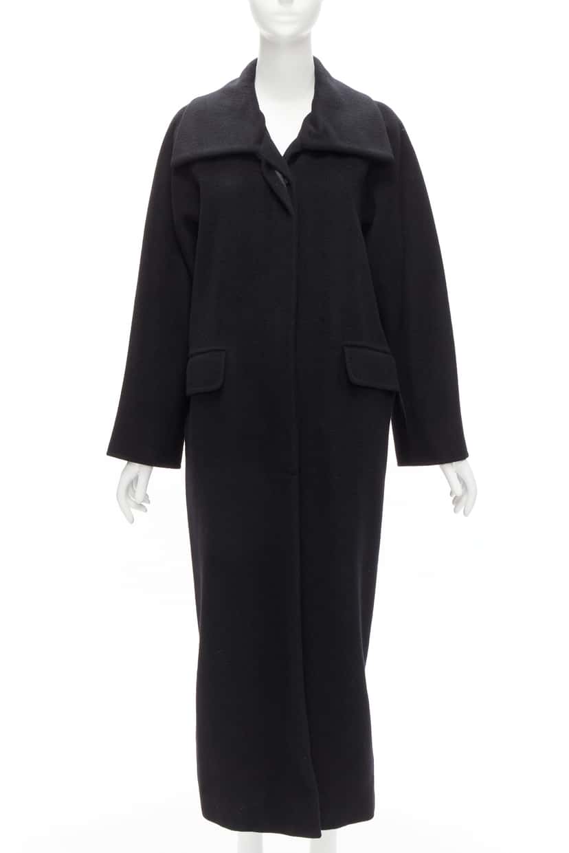 Max Mara Black Wool Coat Black Wool Never worn - Front View
