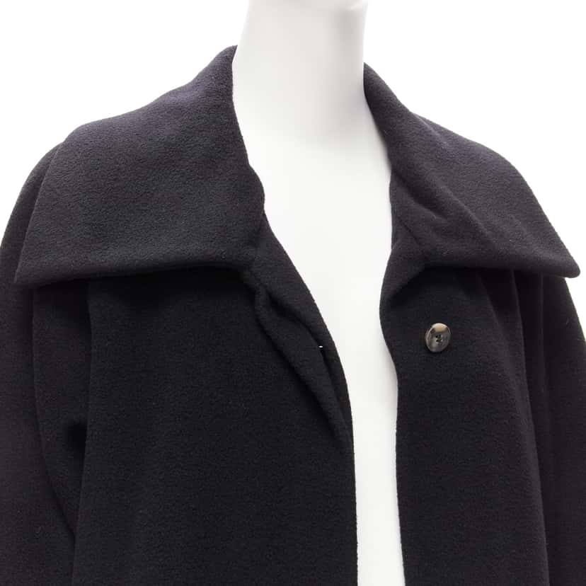 Max Mara Black Wool Coat Black Wool Never worn - Back View