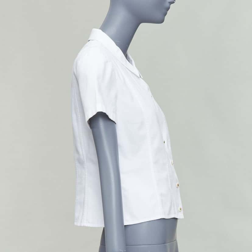 Chanel Cotton CC Logo Crop Shirt White Cotton Very good condition - Model View
