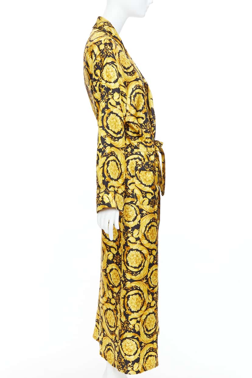 Versace Gold Black Robe Gold Silk Never worn, with tag - Model View