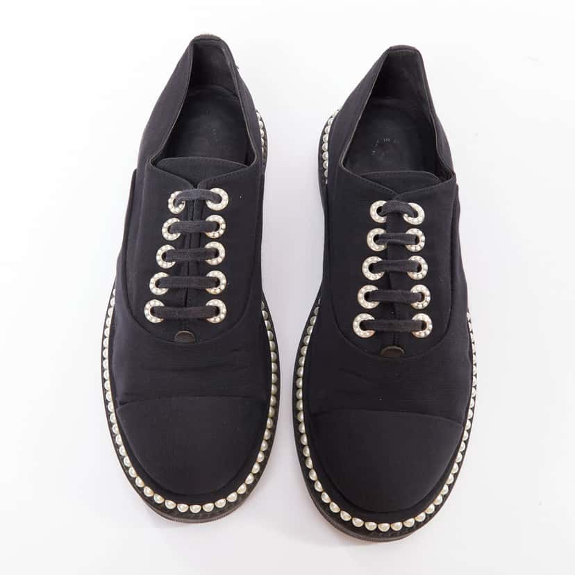 Chanel Pearl Lace Derbies Black Fair condition - Box View