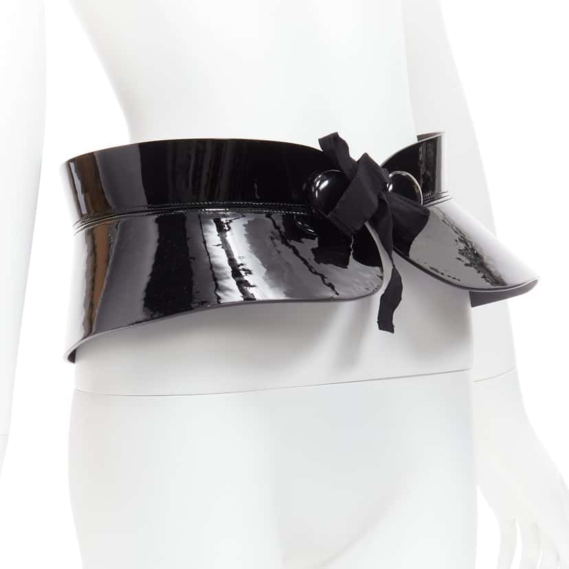 Louis Vuitton Cowhide Gold Buckle Belt Black Very good condition - Inside View