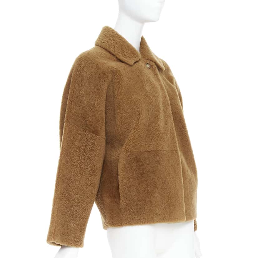 Max Mara Brown Leather Teddy Coat Brown Leather Very good condition - Model View