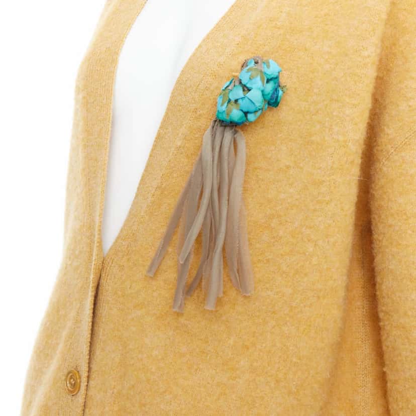 Gucci Floral Brooch Cardigan Yellow Wool Very good condition - Back View