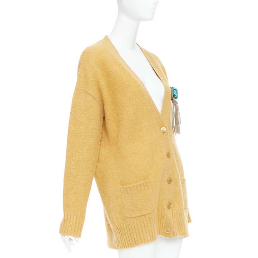 Gucci Floral Brooch Cardigan Yellow Wool Very good condition - Model View