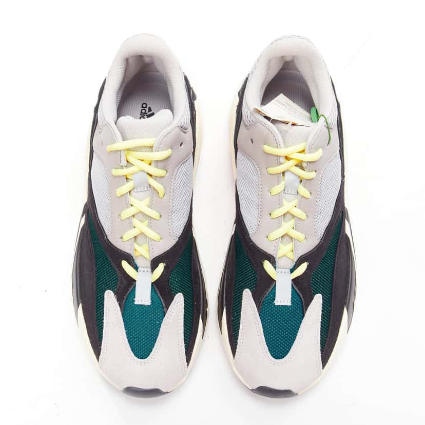 Adidas Boost 700 Grey Leather Never worn - Inside View