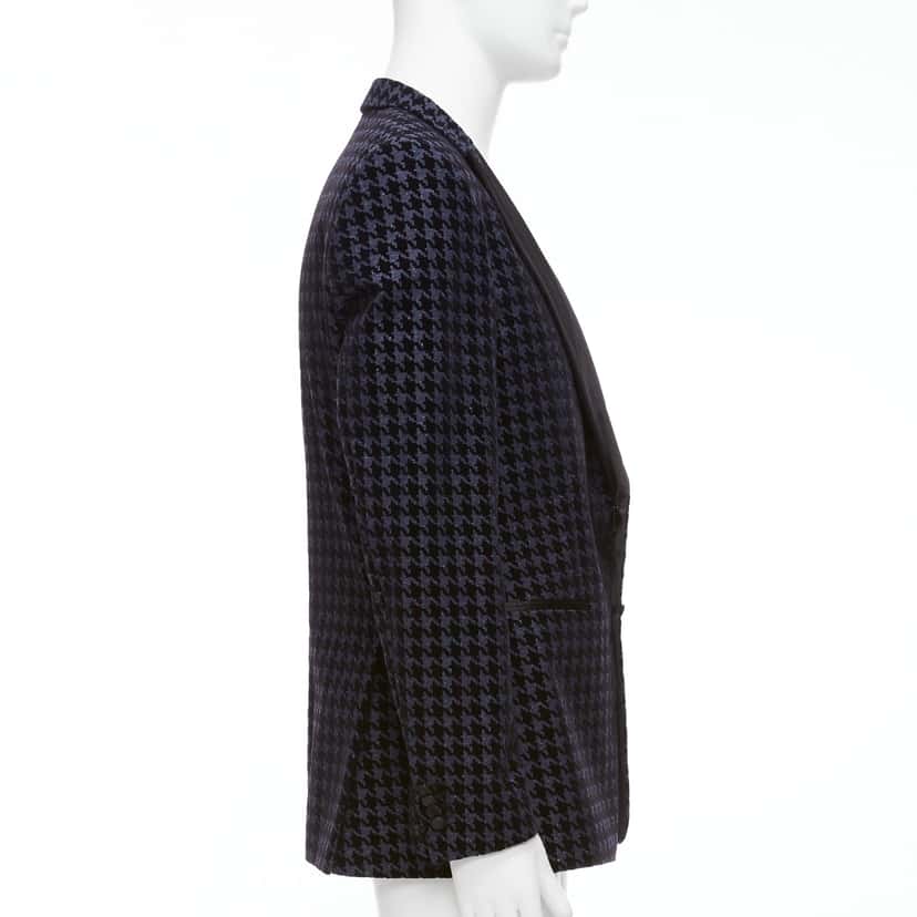Boss Velvet Tux Blazer Black Wool Never worn, with tag - Model View