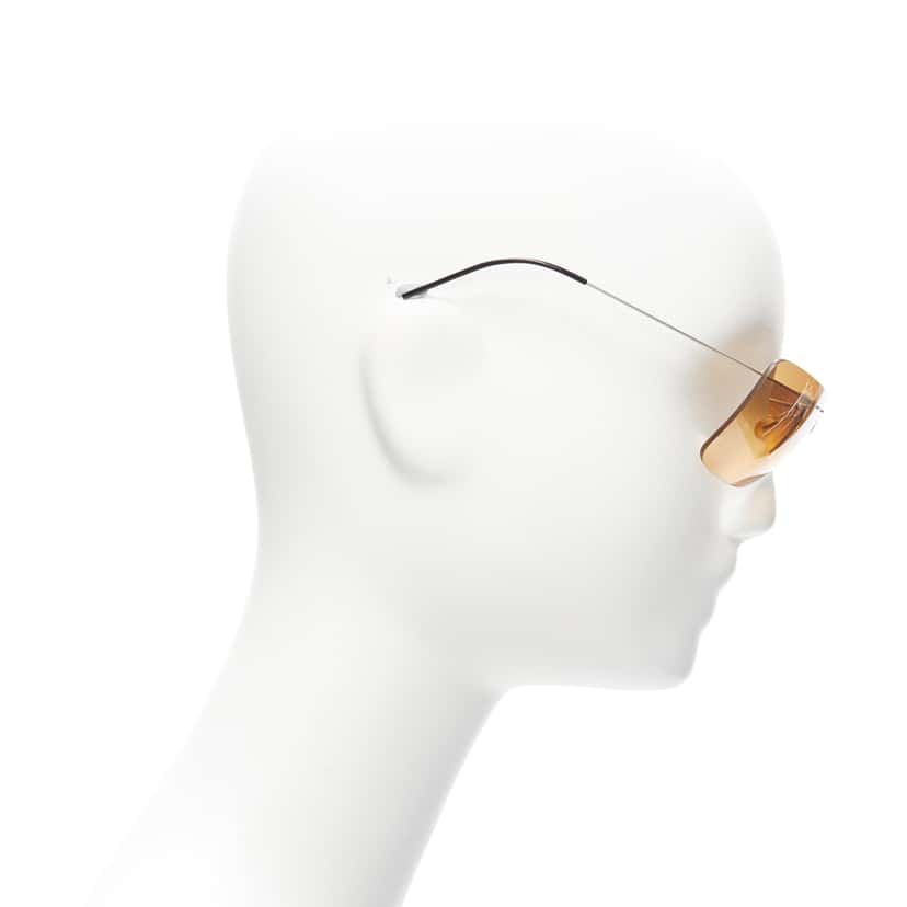 Chanel CC Cyber Sunglasses Yellow Metal Very good condition - Model View