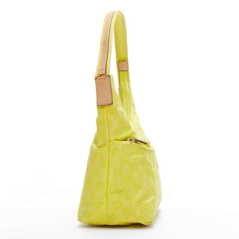 Gucci Twin Denim Bag Yellow Fair condition - Model View