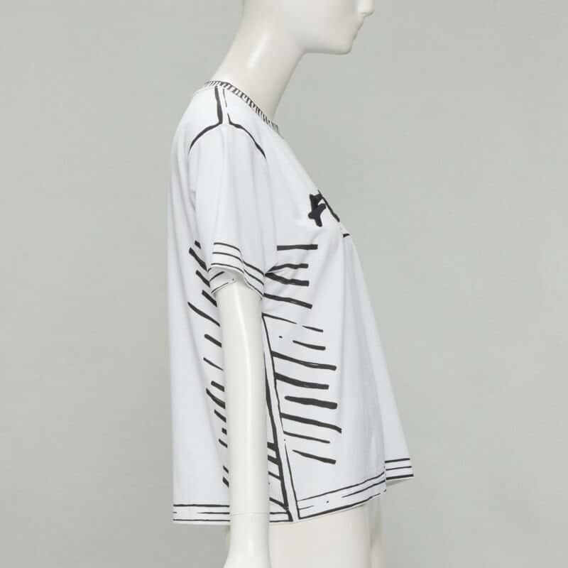 Fendi Illustration Logo Tee White Cotton Very good condition - Model View