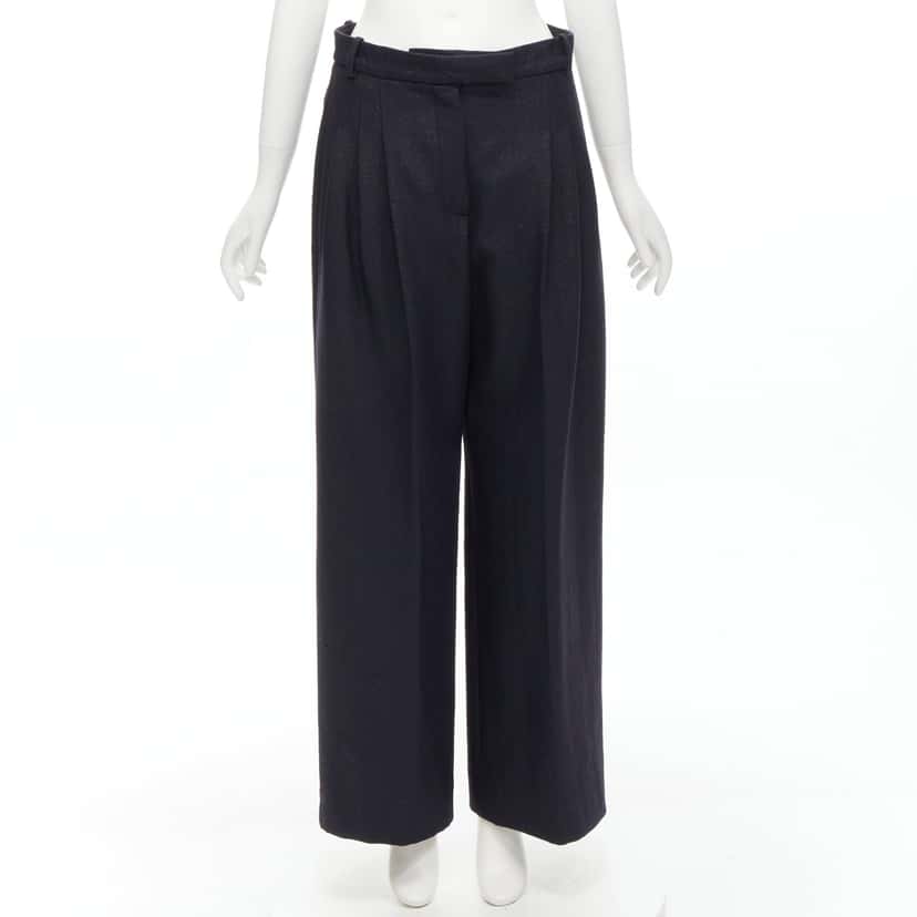 Chanel P62454V31878 Black Wool Never worn, with tag - Front View