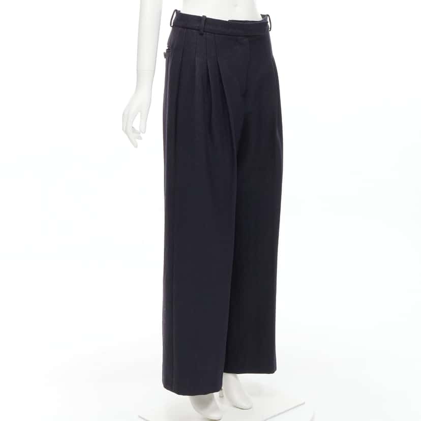 Chanel P62454V31878 Black Wool Never worn, with tag - Inside View