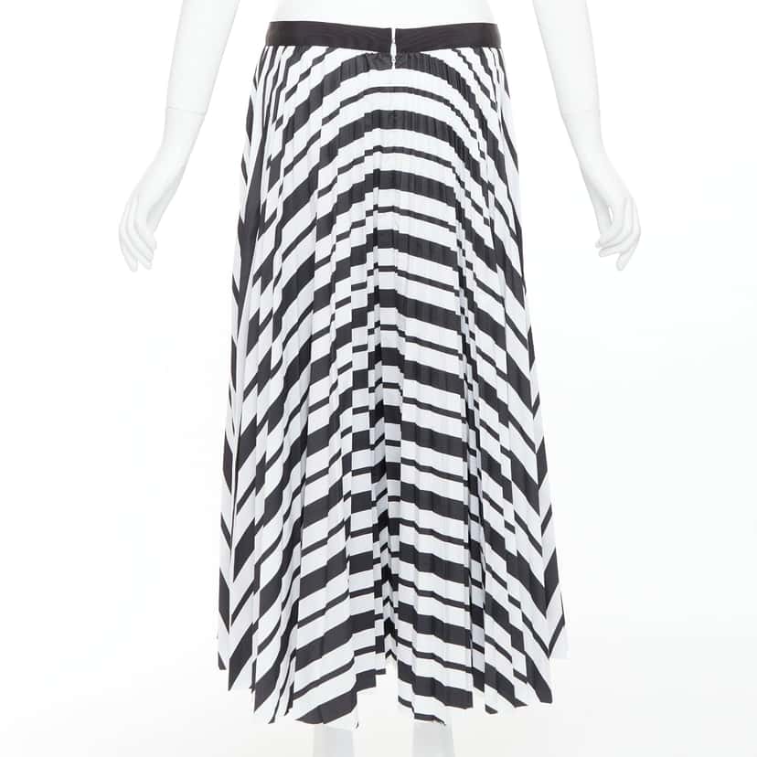 Sacai Ribbon Pleated Skirt Black Polyester Very good condition - Box View