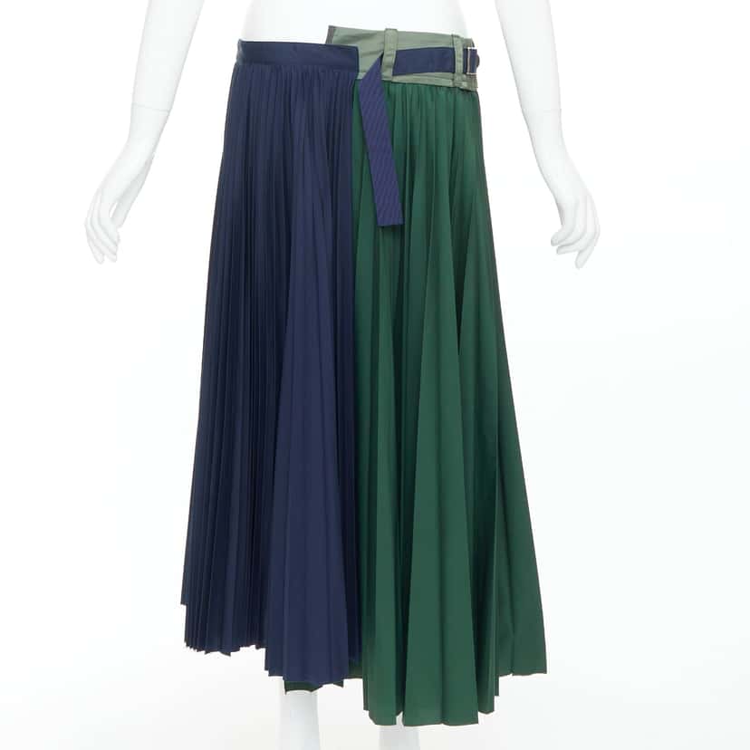Sacai Deconstructed Pleated Skirt Green Polyester Very good condition - Box View