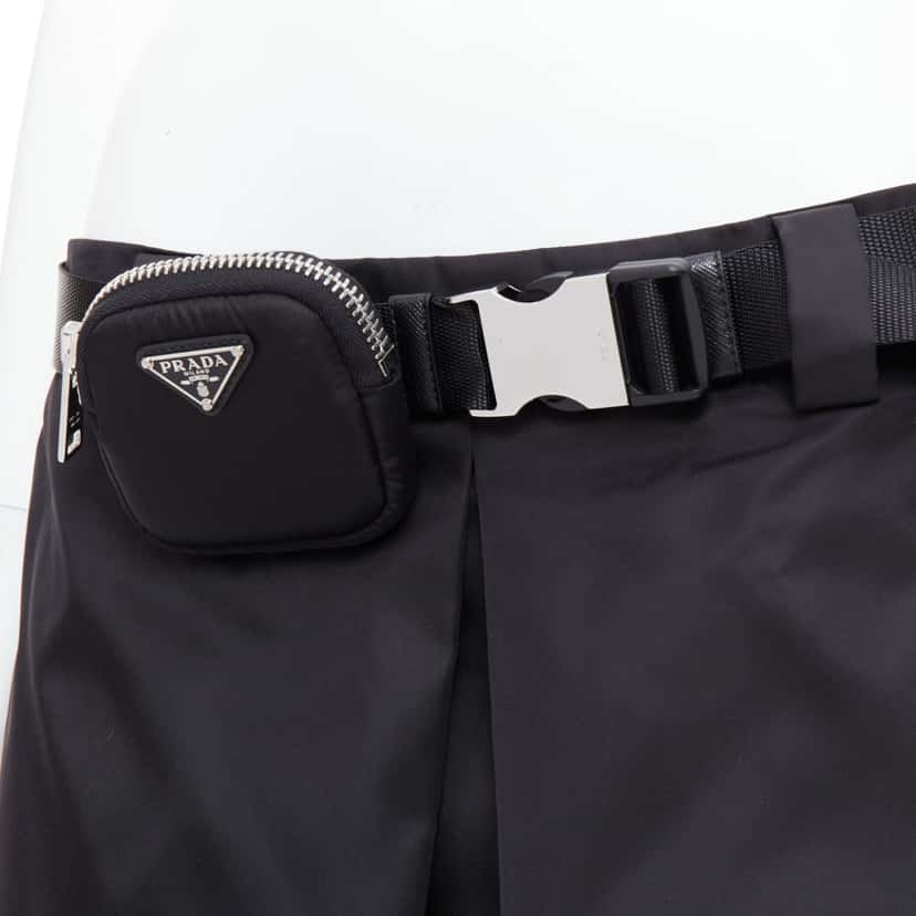 Prada Logo Buckle Skirt Black Very good condition - Back View