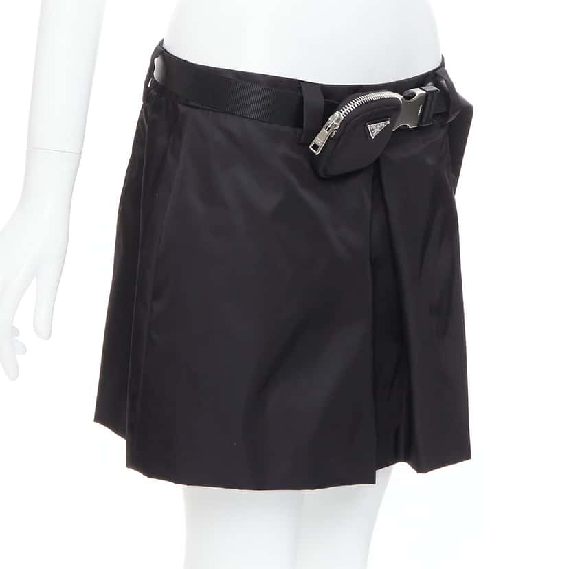 Prada Logo Buckle Skirt Black Very good condition - Inside View