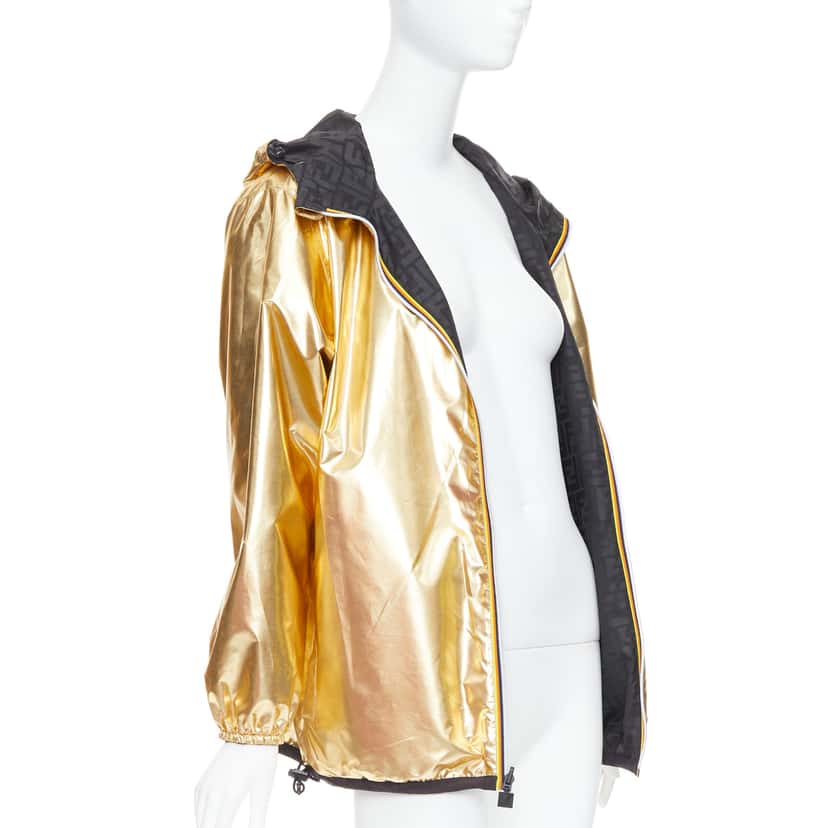 Fendi Gold FF Windbreaker Gold Polyester Very good condition - Model View