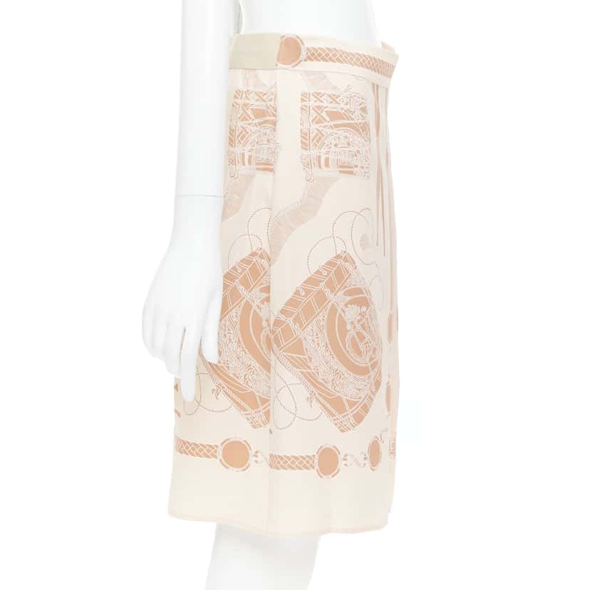 Hermès Les Tambours Finesse Beige Silk Very good condition - Model View