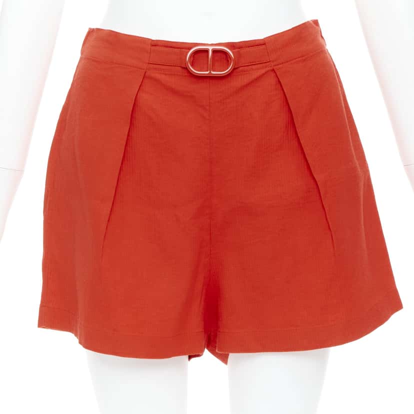 Hermès Buckle Pleated Shorts Red Cotton Never worn - Front View