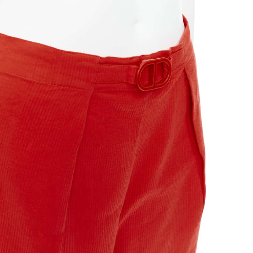 Hermès Buckle Pleated Shorts Red Cotton Never worn - Back View