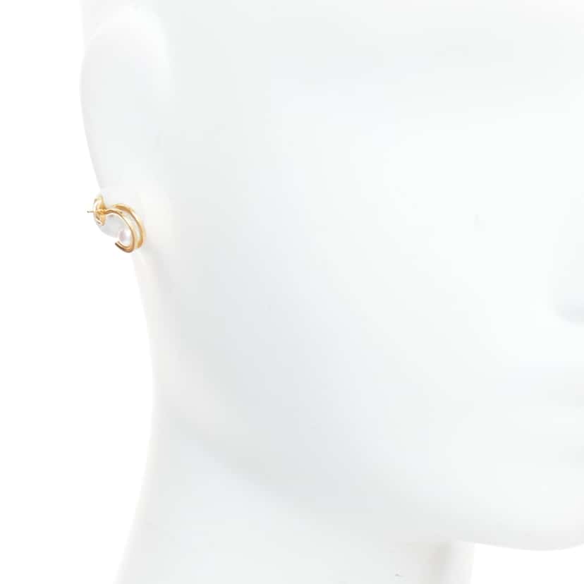 Mikimoto Akoya Pearl Gold Very good condition - Box View