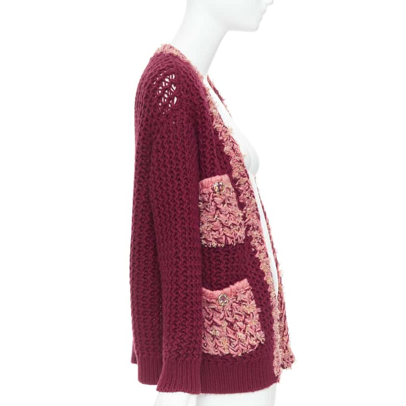 Chanel Tweed Pockets Cardigan Burgundy Cashmere Never worn, with tag - Model View