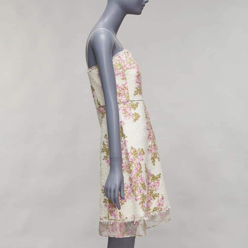 Giambattista Valli Floral Tweed Dress Beige Cotton Never worn - Model View