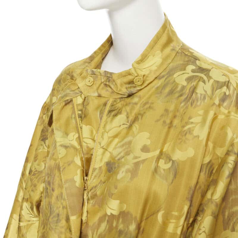 Oscar De La Renta Silk Floral Tassel Robe Yellow Silk Very good condition - Back View
