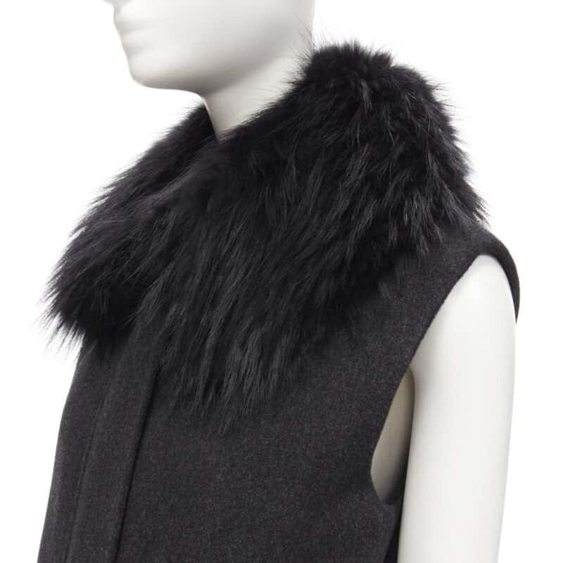 Joseph Black Fur Collar Vest Black Wool Never worn - Back View