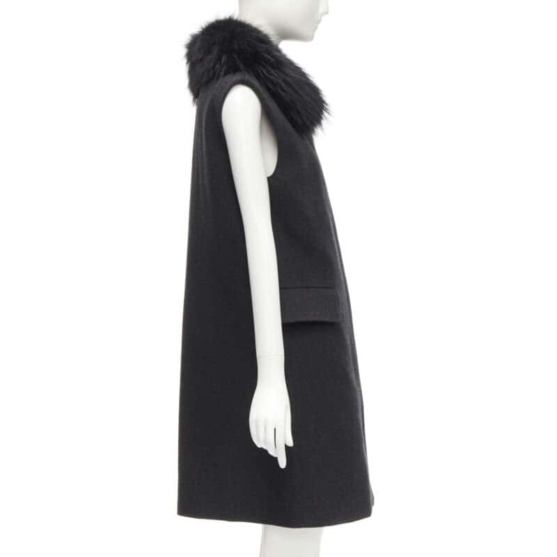 Joseph Black Fur Collar Vest Black Wool Never worn - Model View