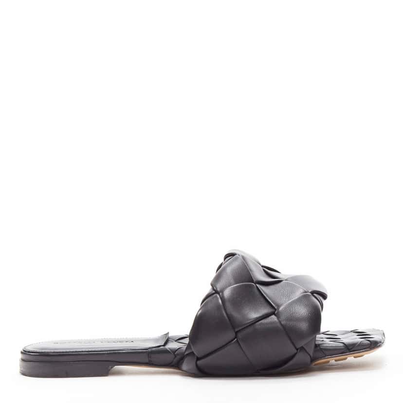Bottega Veneta Lido Black Leather Never worn - Front View