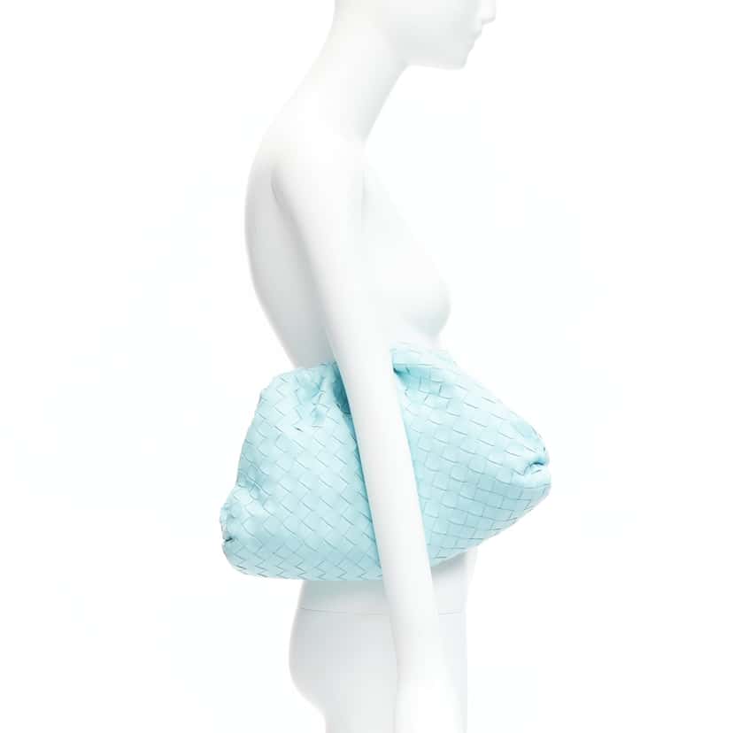 Bottega Veneta The Pouch Blue Leather Very good condition - Back View